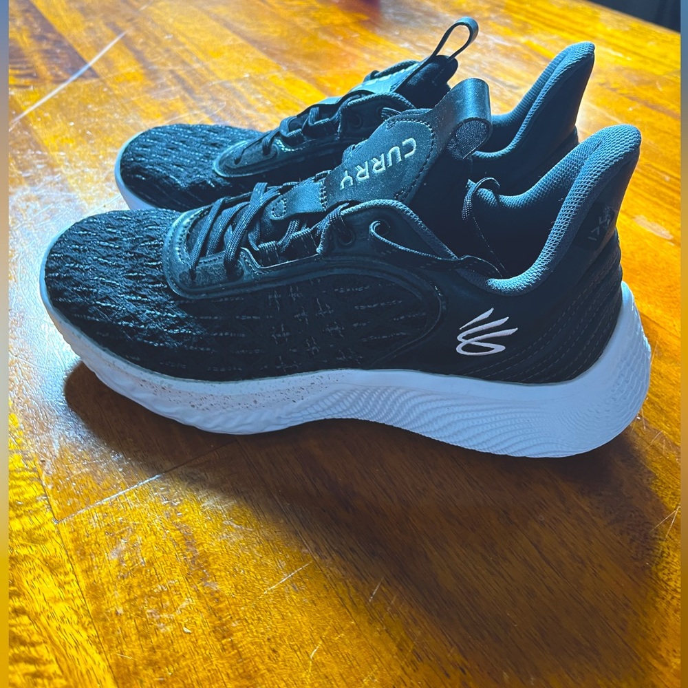 Curry Flow 9